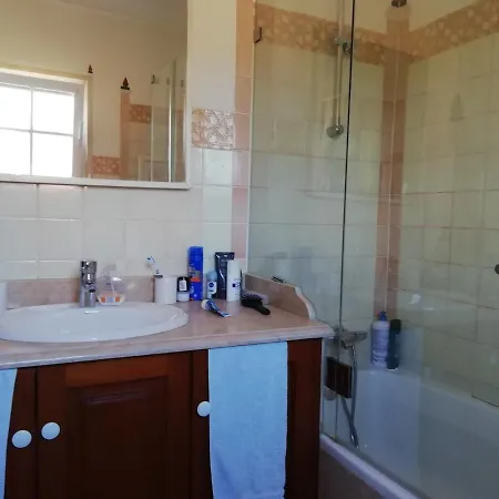 Large Spacious House Overlooking Historic * סינטרה