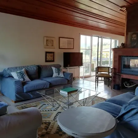 Large Spacious House Overlooking Historic וילה